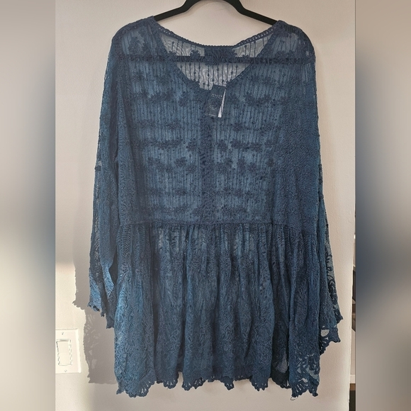 Lane Bryant Tops - Lane Bryant Blue Bell Sleeve Relaxed Tunic